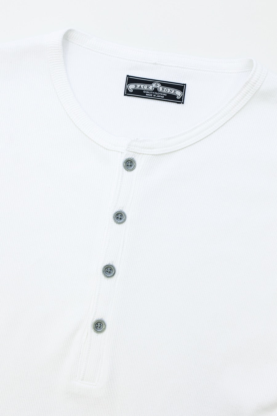 HENLY NECK WHITE