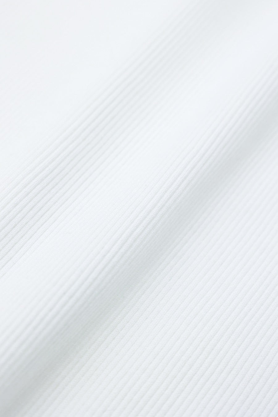 HENLY NECK WHITE
