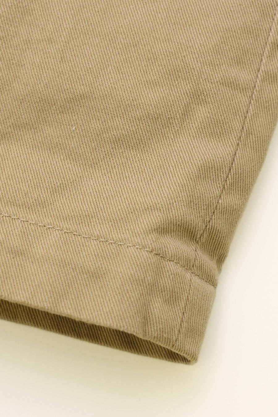 CHINO STRAIGHT PANTS
