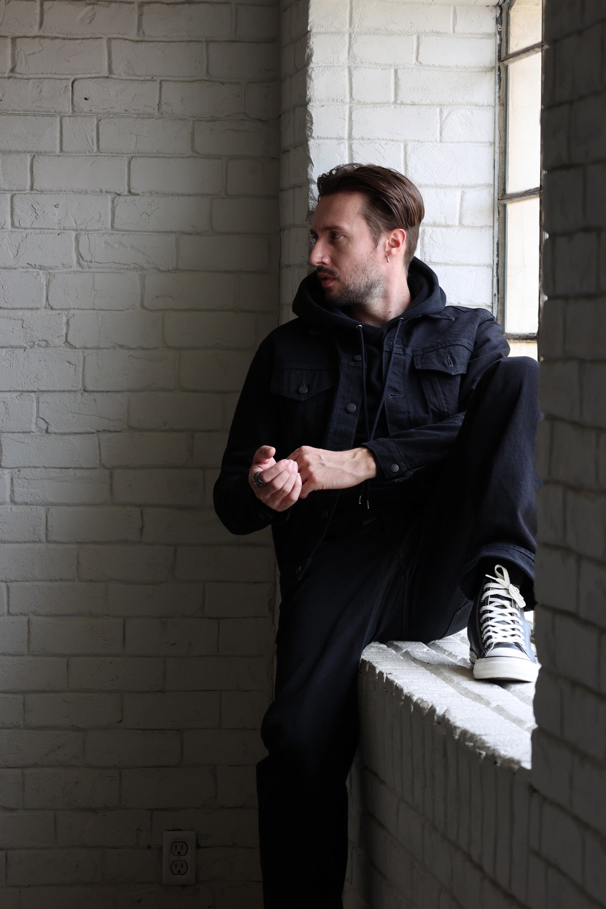 BLACK DENIM JACKET